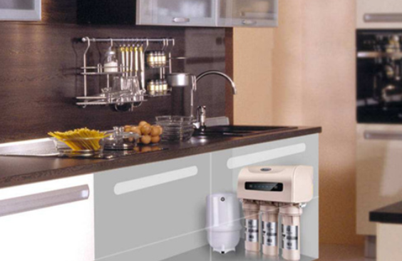 净水器滤芯提示功能的原理是什么？滤芯更换时间准不准确？